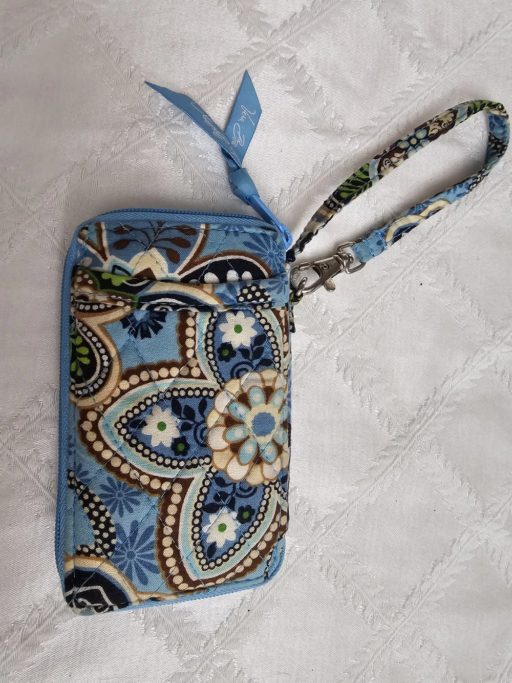 Vera Bradley Blue Floral Quilted Wristlet Wallet In Bali Blue